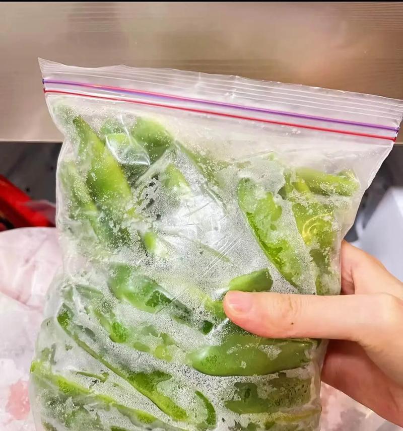 如何正确洗豆角？（掌握正确的洗豆角方法，让豆角更干净更健康）